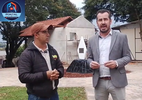 Prefeito Michael fala da revitalização da Praça em Selbach