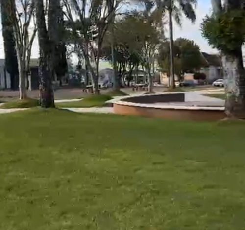 Prefeito Michael fala sobre as comemorações do município 61 anos e reinauguração da praça agora denominada praça Bueno Ely